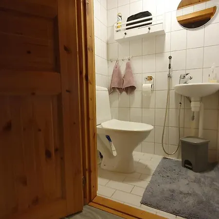 Vuosselintaehti 8 B * Ruka