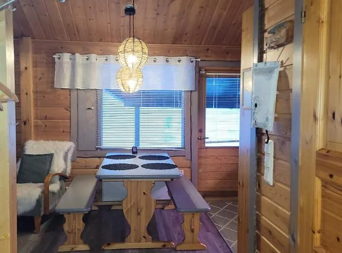 Vuosselintaehti 8 B Apartment