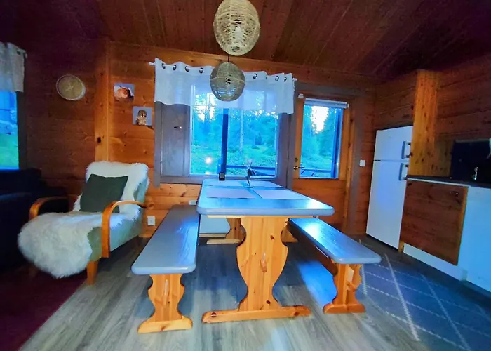 Vuosselintaehti 8 B شقة *