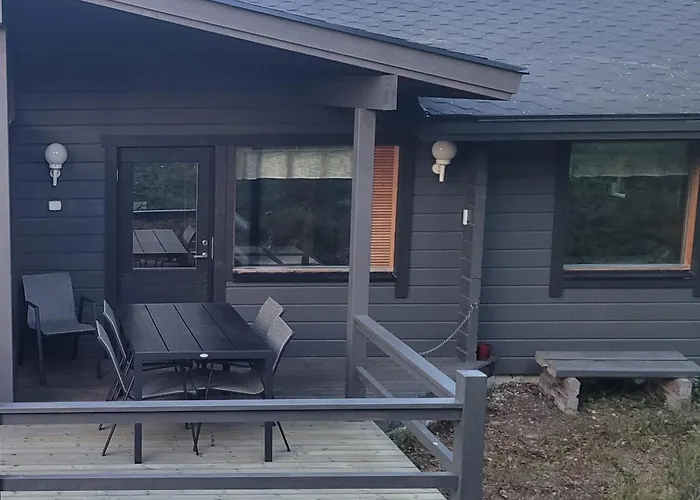 Vuosselintaehti 8 B *